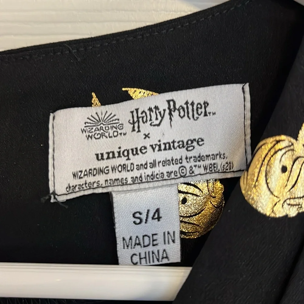 Unique Vintage x Harry Potter Wizarding World Black w/ Gold Snitch Fit & Flare - Picture 7 of 11